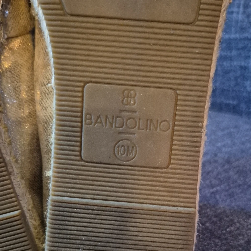 Bandolino Metallic Gold Flats with Bow - Picture 10 of 10